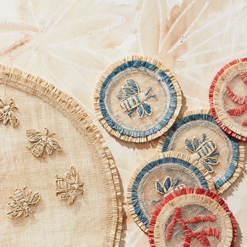 Joanna Buchanan Bee Straw Coasters 4-piece Set In Multi