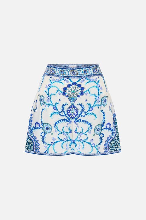 Camilla Shorts With Side Flounce Isnik Lullaby In Neutral