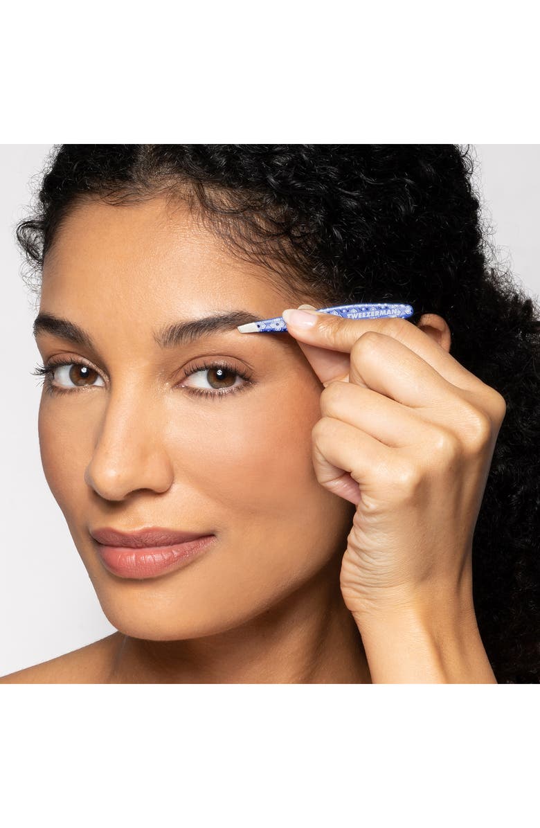 TWEEZERMAN Mini Lisbon Sea Slant Tweezer, Alternate, color, Blue