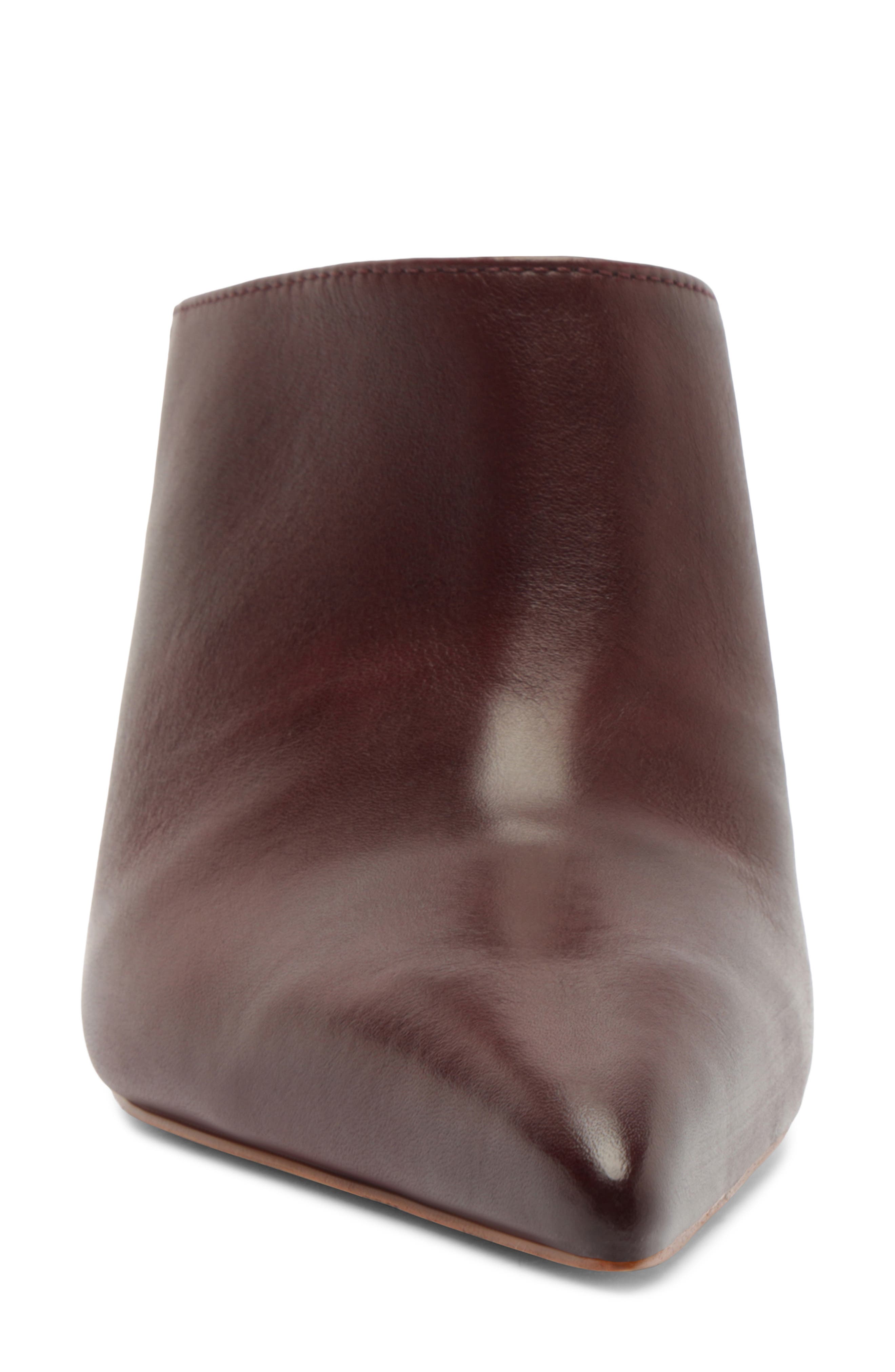 Eleanor Mule, Alternate, color, WINE BERRY