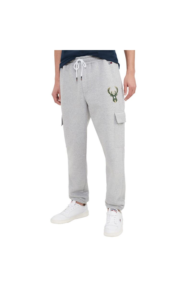 TOMMY JEANS Men's Tommy Jeans Gray Milwaukee Bucks Frankie Cargo Joggers, Alternate, color, 