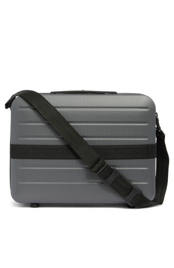 IT LUGGAGE IT LUGGAGE LEGION BREIFCASE HARDSIDE LUGGAGE CASE