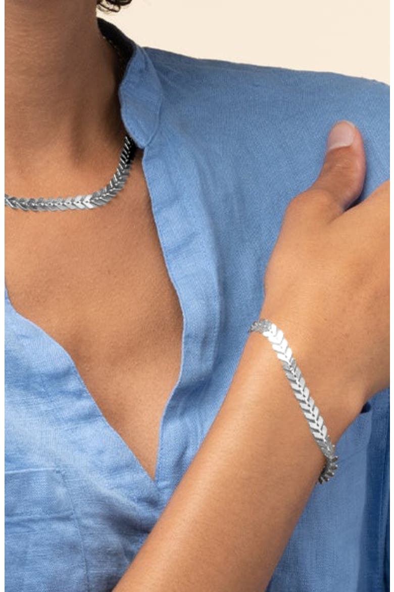 Elara Chevron Link Bracelet Dainty Trendy Statement, Alternate, color, Silver