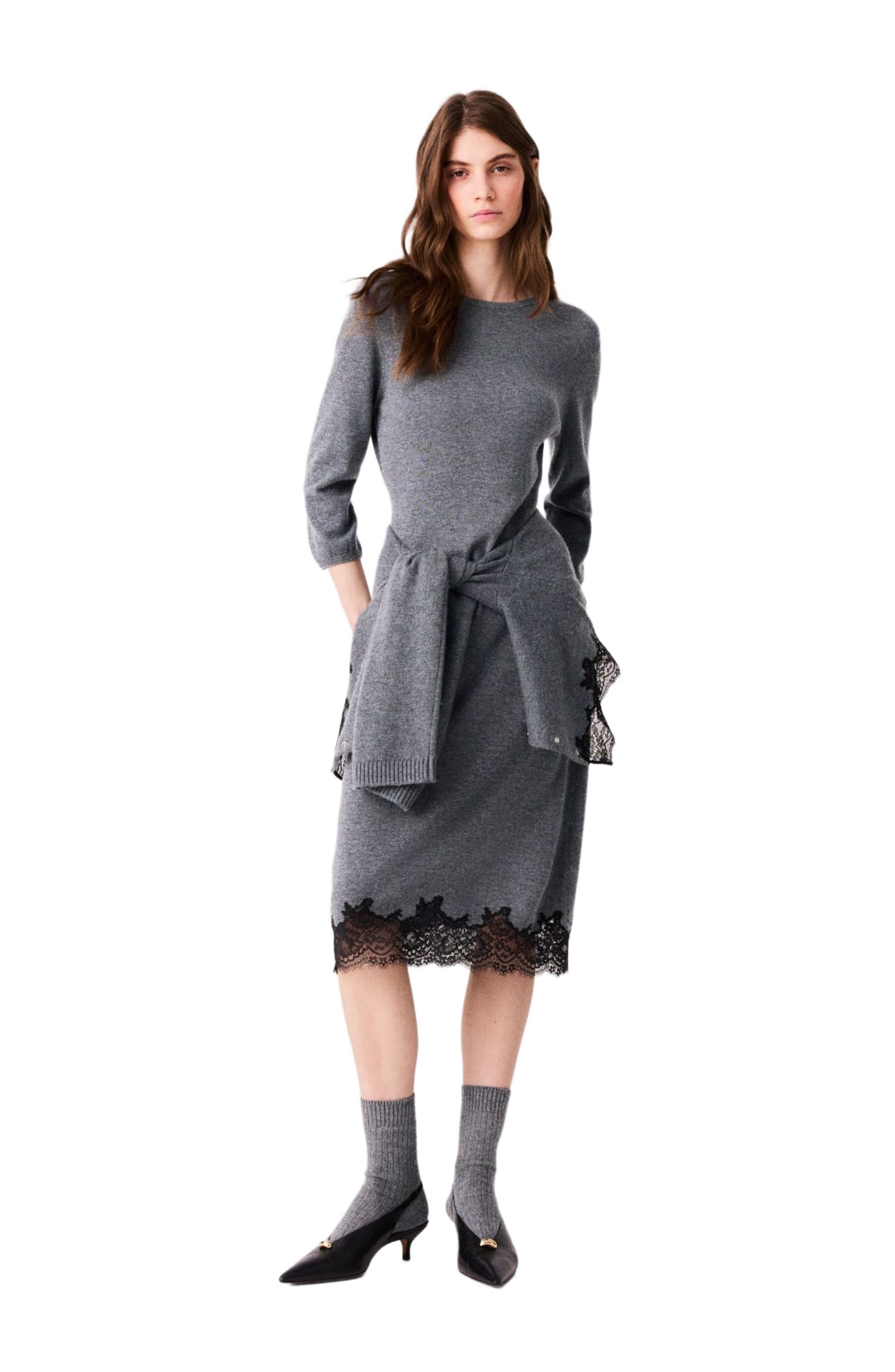 selected Grey/black