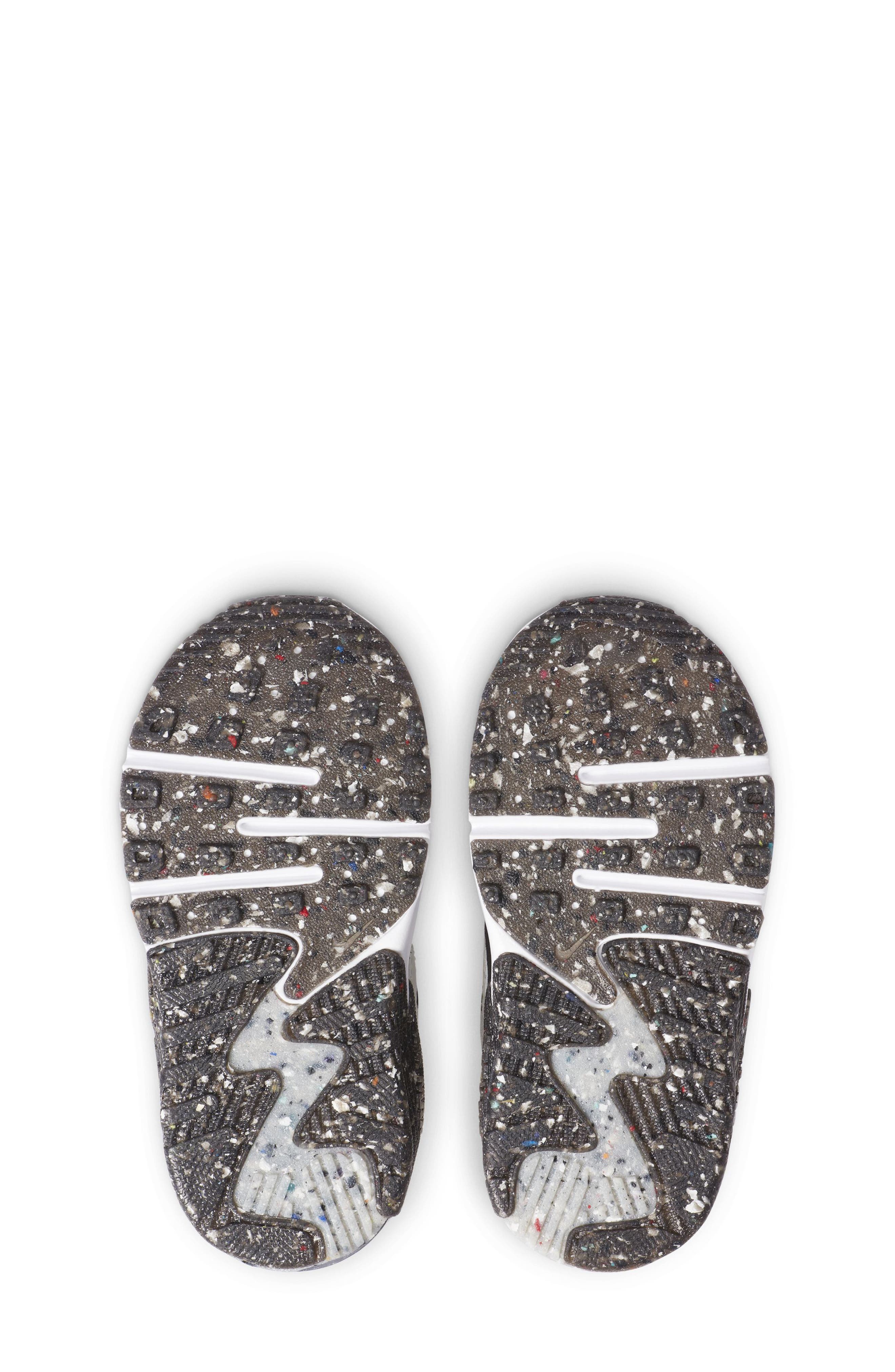 Nike Air Max Excee SE Sneaker, Alternate, color, 