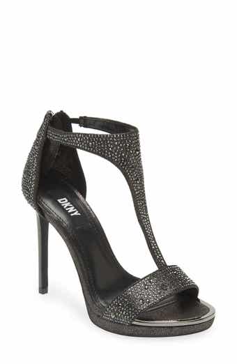 Dris T-Strap Sandal
