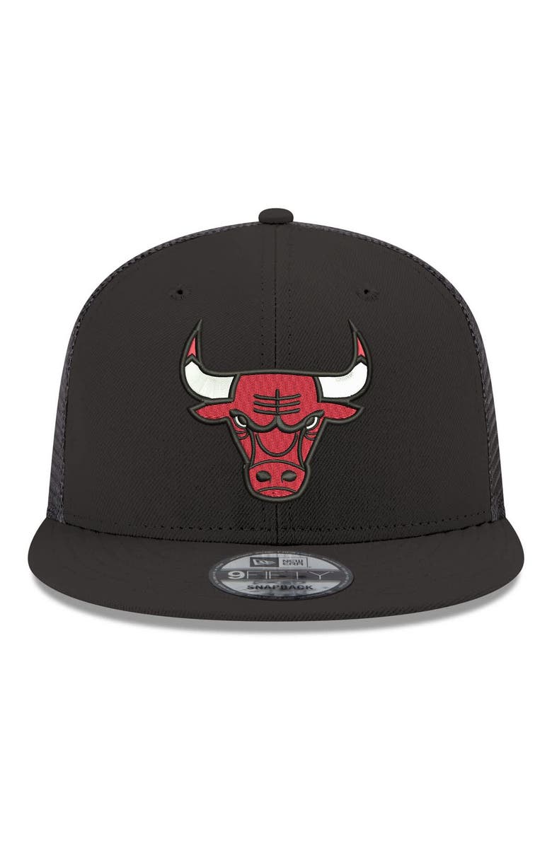 New Era Men's New Era Black Chicago Bulls Core Logo Meshback 9FIFTY Snapback Hat, Alternate, color, Black
