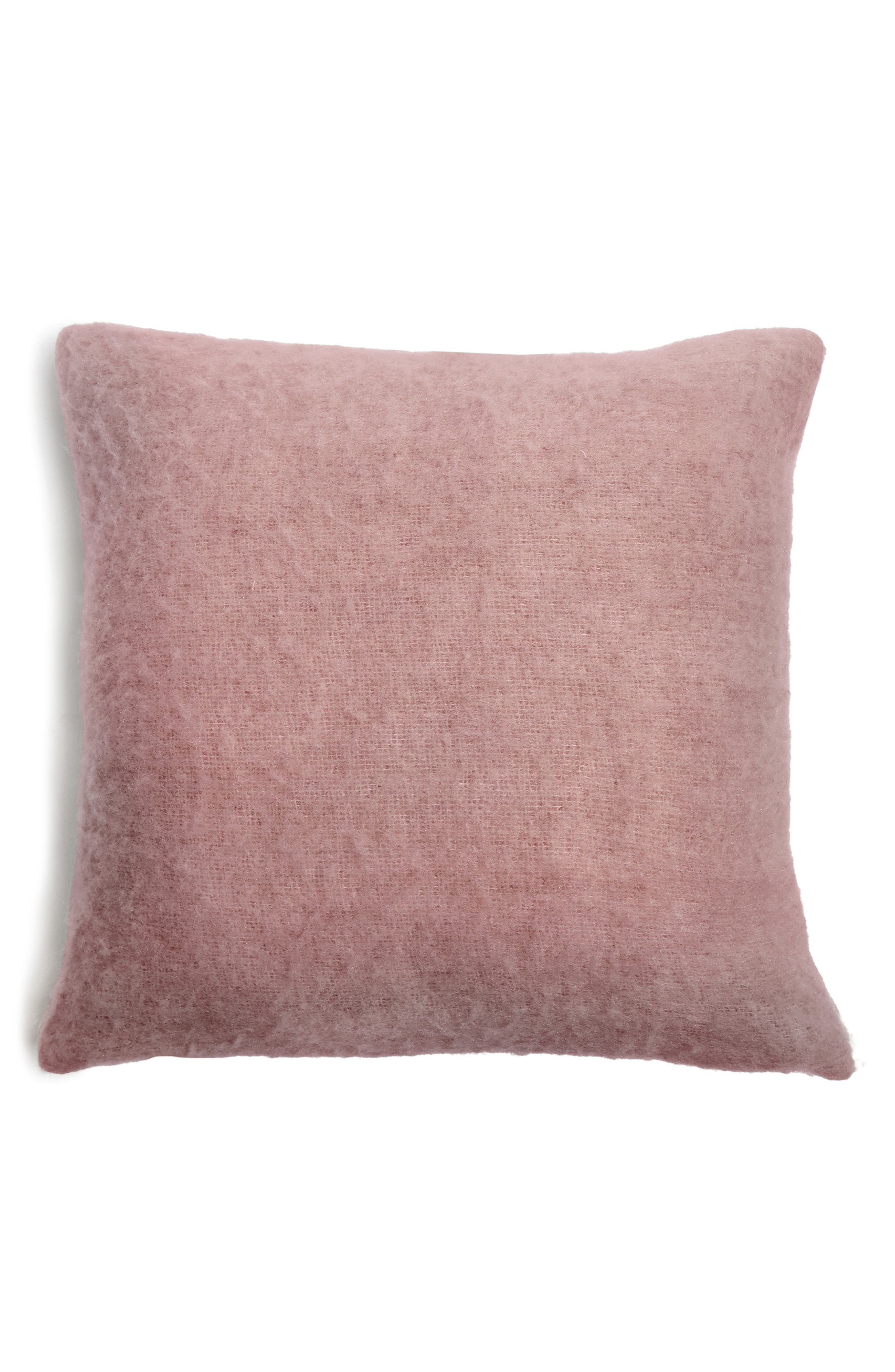 DUSTY ROSE