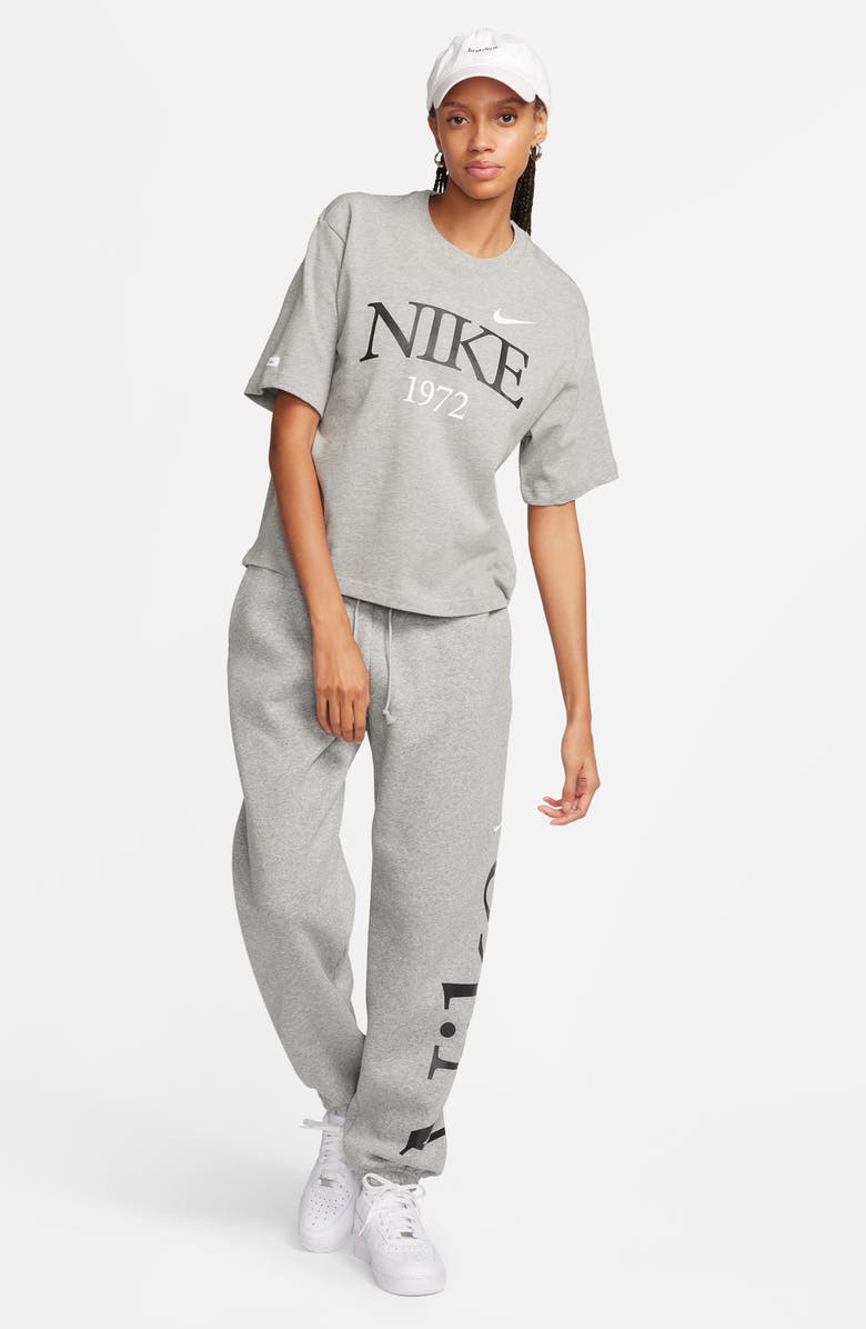 Nike Classics Cotton Boxy Graphic T-Shirt, Alternate, color, 