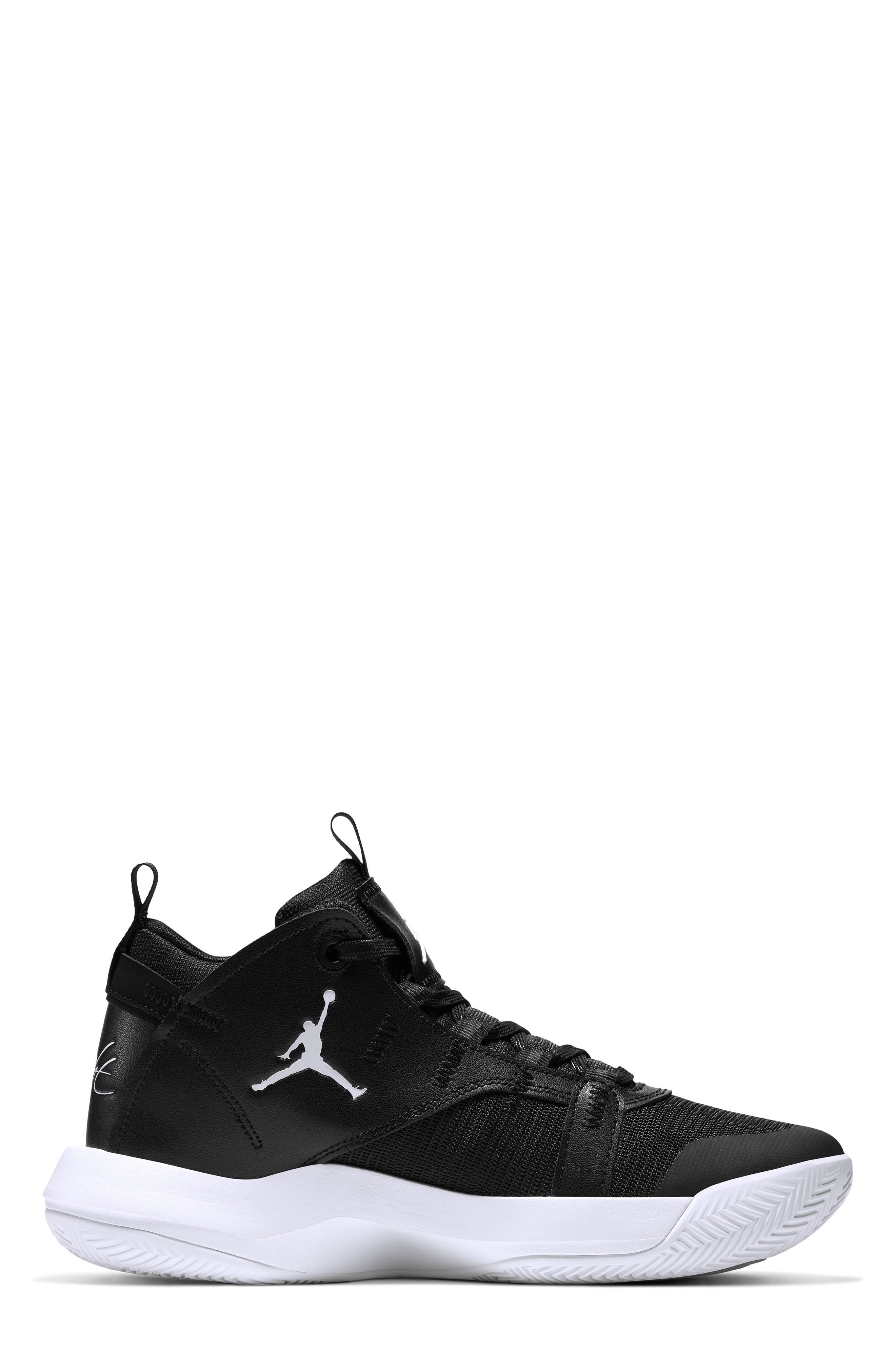Jordan Nike Jordan Jumpman 2020 Basketball Shoe, Alternate, color, 