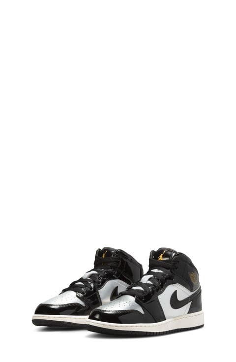 Kids' Air Jordan 1 Mid SE Basketball Sneaker