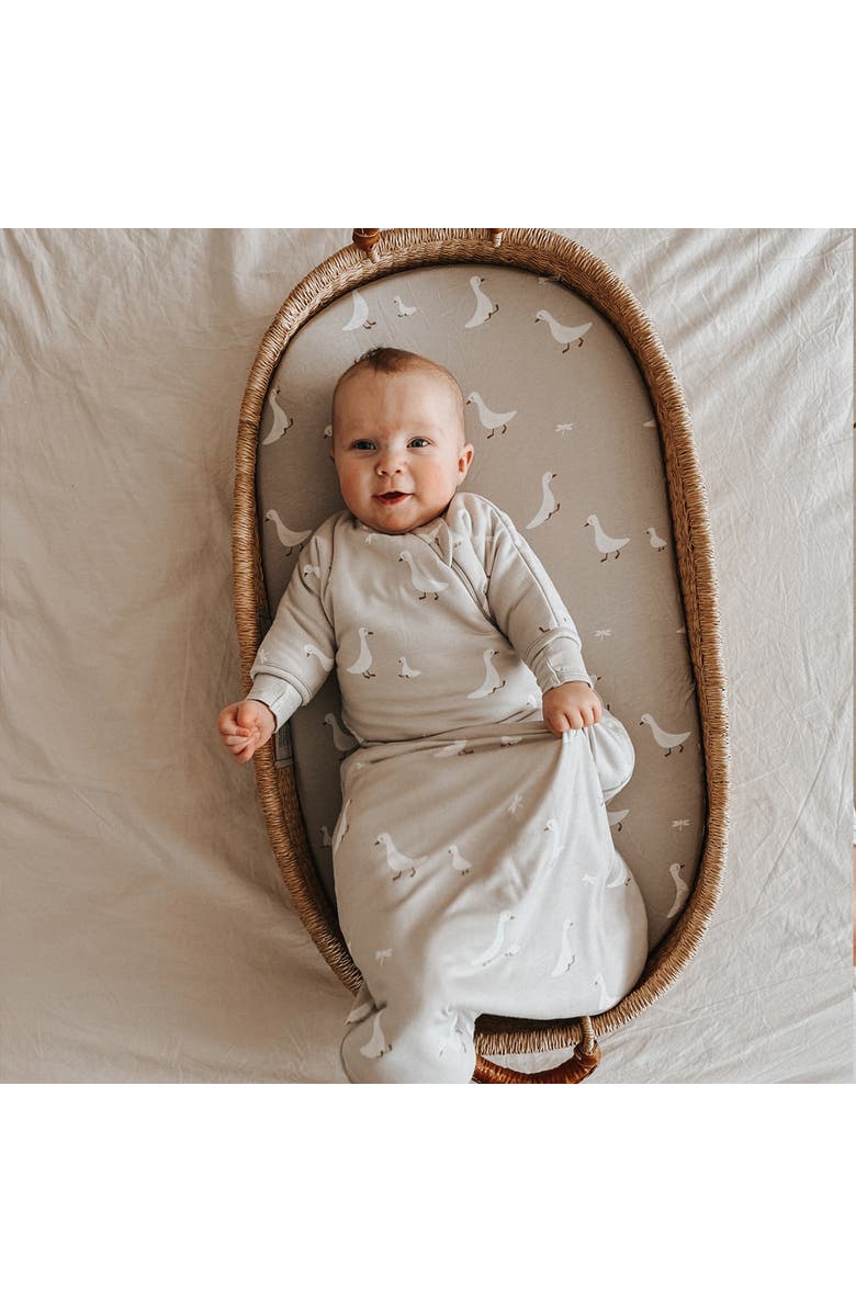 gunamuna Long Sleeve Transitional Swaddle Sleep Bag, 1.0 TOG - Baby, Alternate, color, Goose