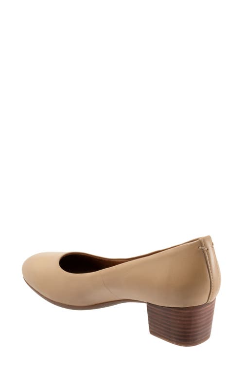 Softwalk ® Lynn Pump In Beige