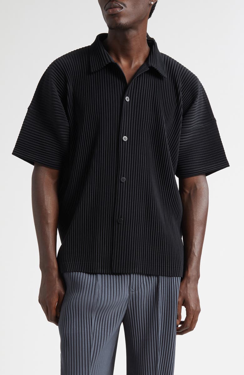 Homme Plissé Issey Miyake Monthly Colors July Pleated Short Sleeve Button-Up Shirt, Main, color, Black