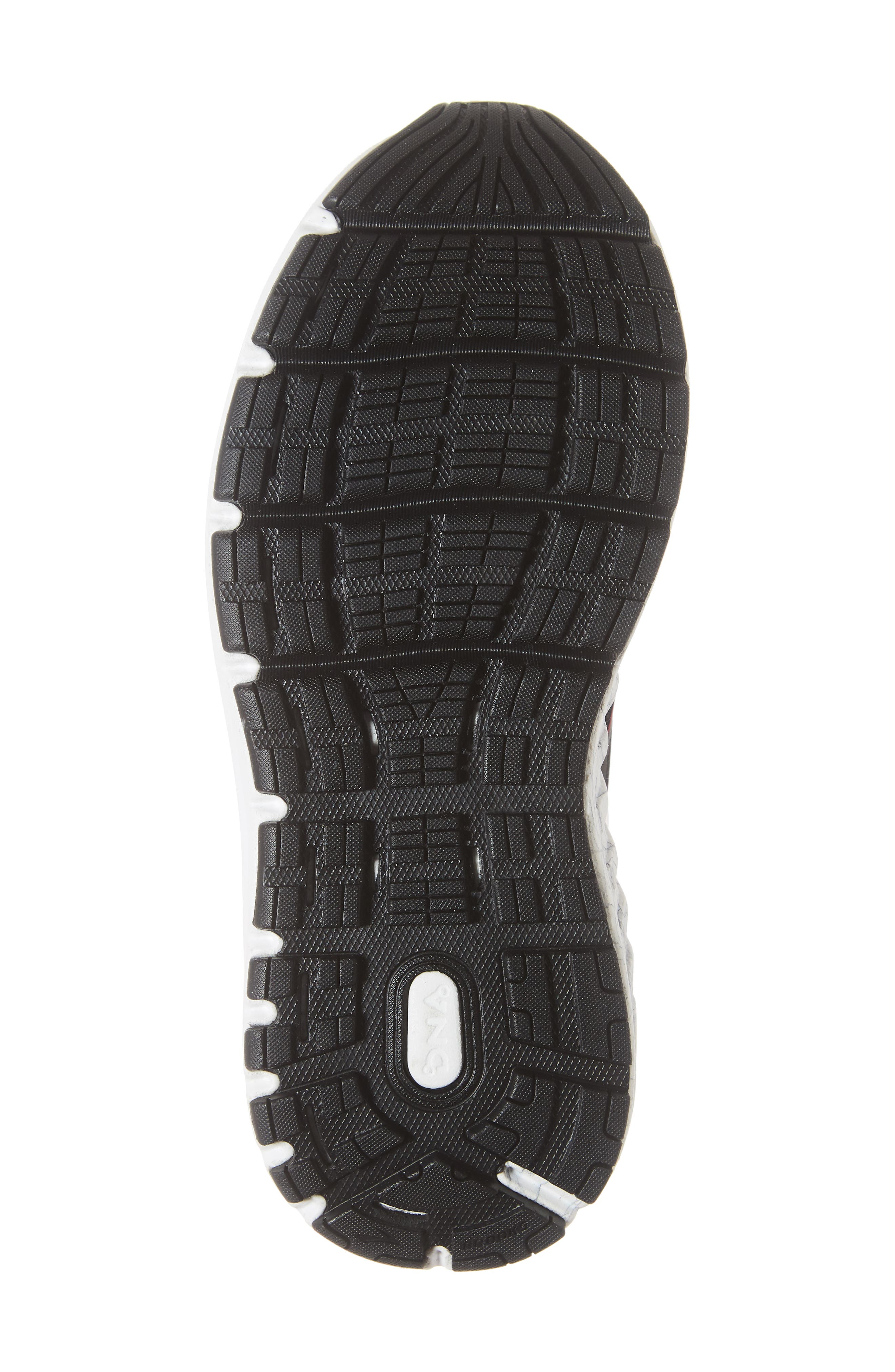 Brooks Addiction 13 Running Shoe, Alternate, color, 