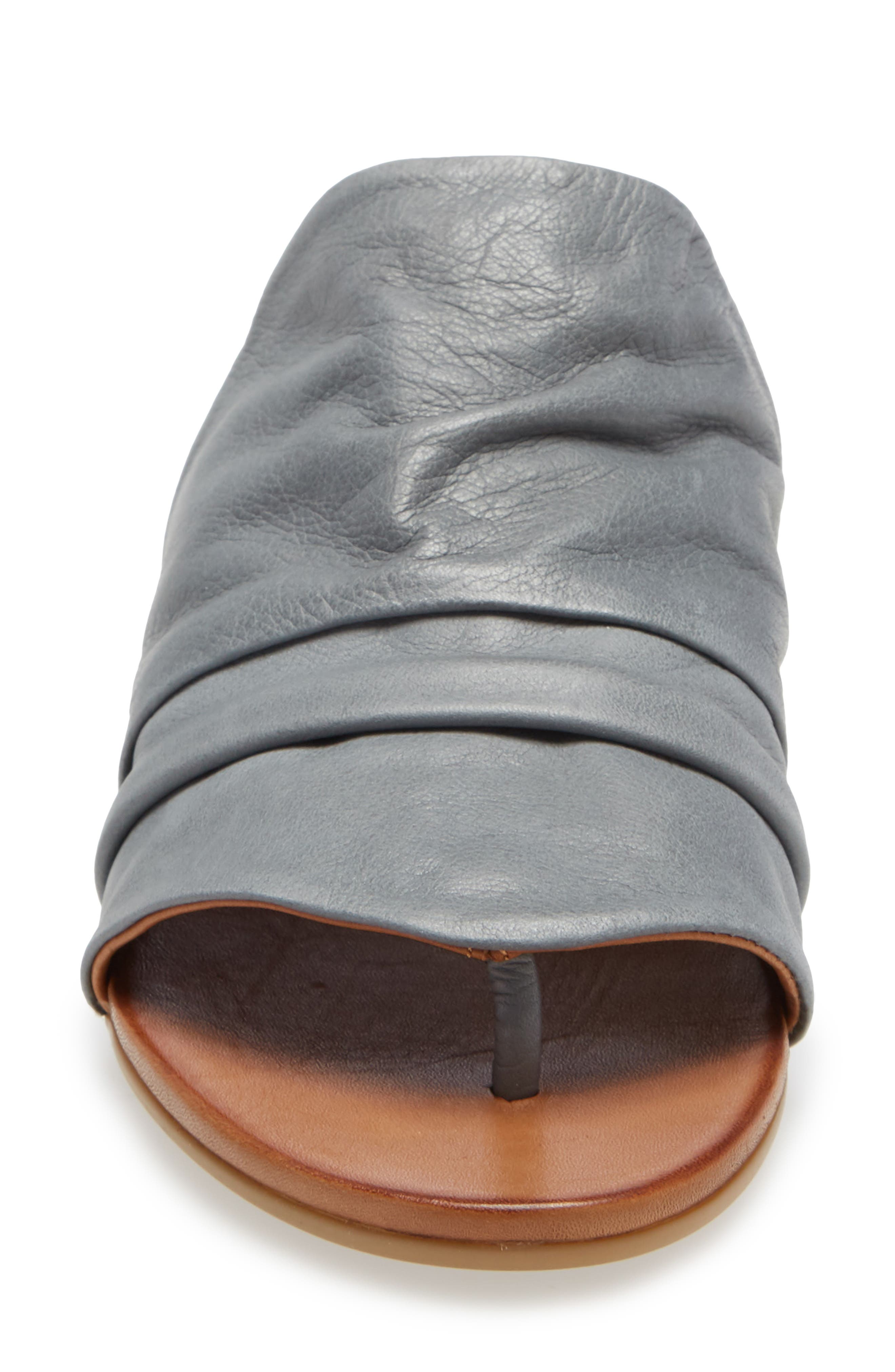 Sheridan Mia Moa Sandal, Alternate, color, 