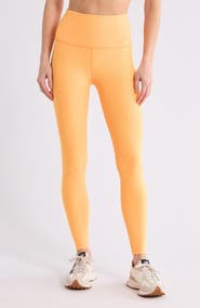 Beyond Yoga Caught in the Midi High Waist Leggings