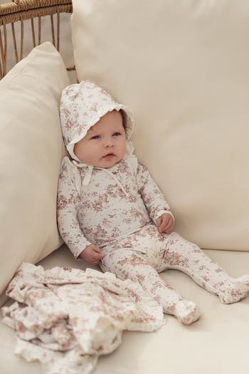 Blooming Ruffle Accent Cotton Footie
