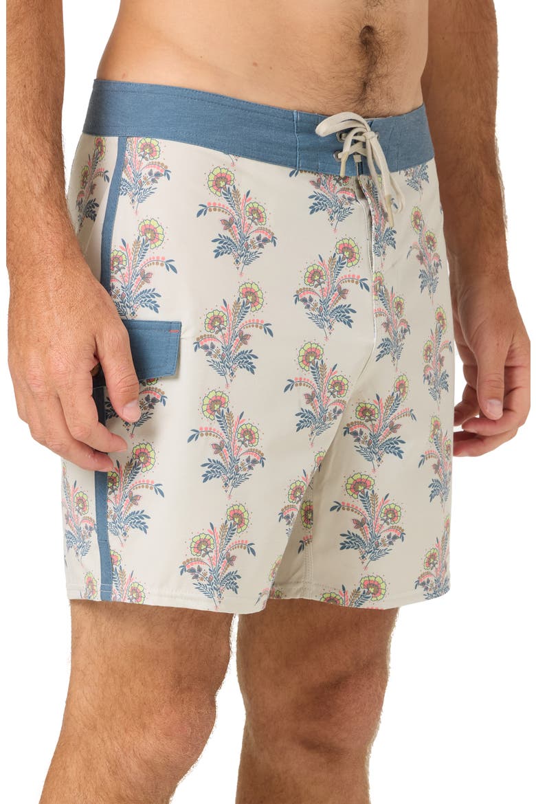 Lineup 18 Board Shorts, Alternate, color, LIGHT KHAKI