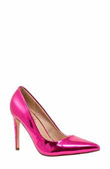 CHASE AND CHLOE Lala Pointed Toe Pump