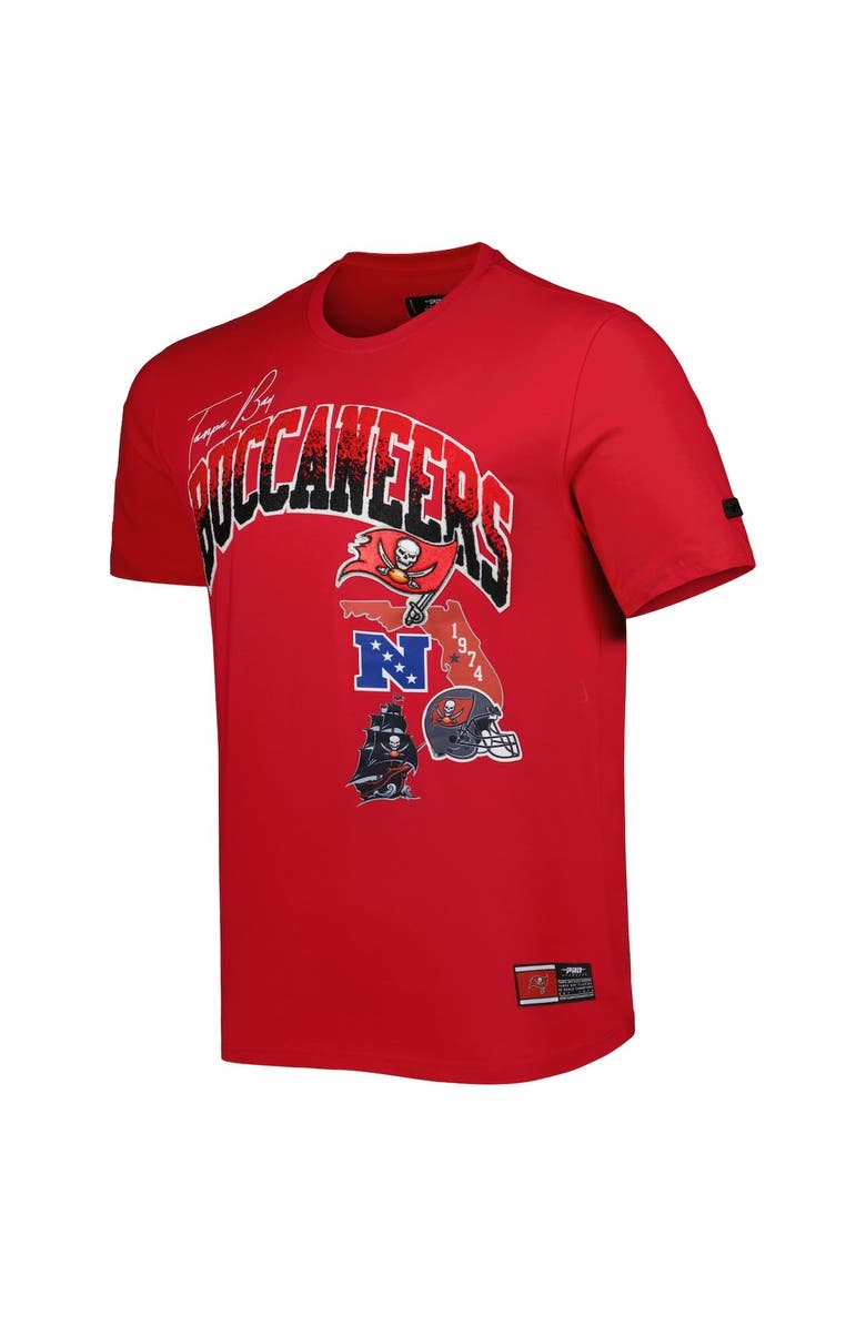 PRO STANDARD Men's Pro Standard Red Tampa Bay Buccaneers Hometown Collection T-Shirt, Alternate, color, Red