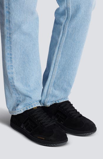 Swan Low Top Sneaker
