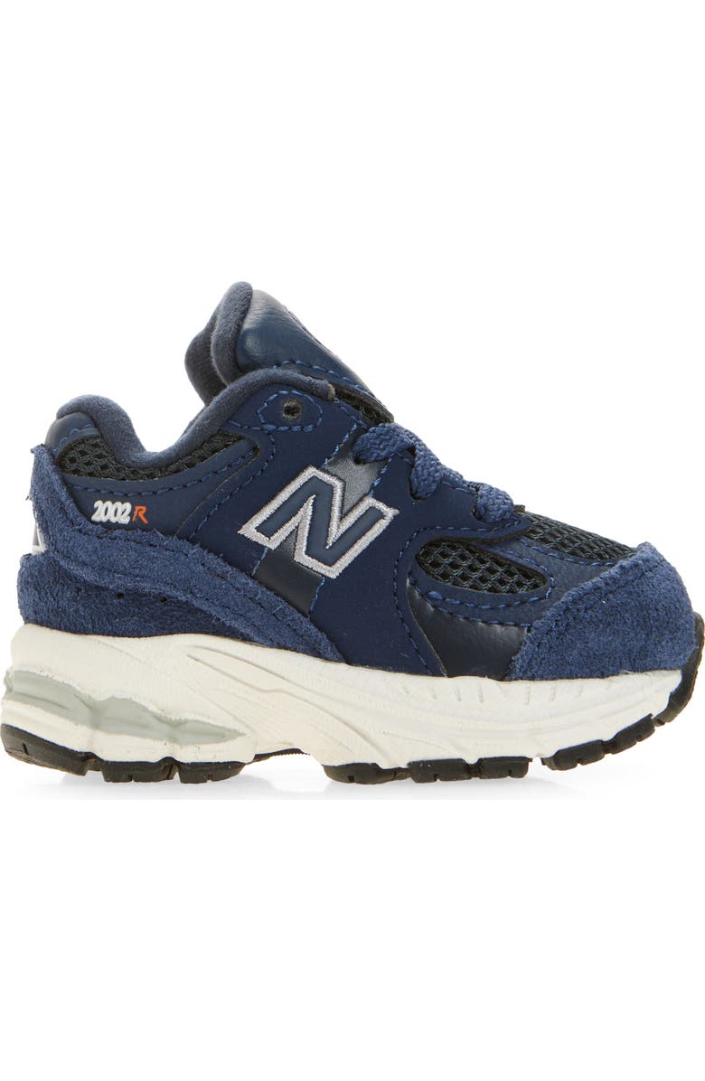 New Balance Kids' 2002 Sneaker, Alternate, color, Nb Navy/ Outerspace