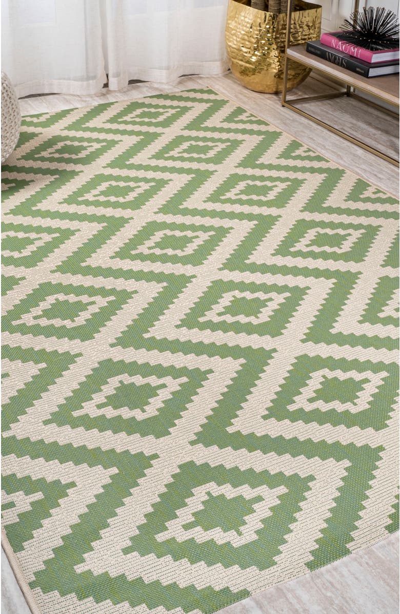 JONATHAN Y Sintra Diamond Indoor/Outdoor Area Rug, Alternate, color, Green/Cream