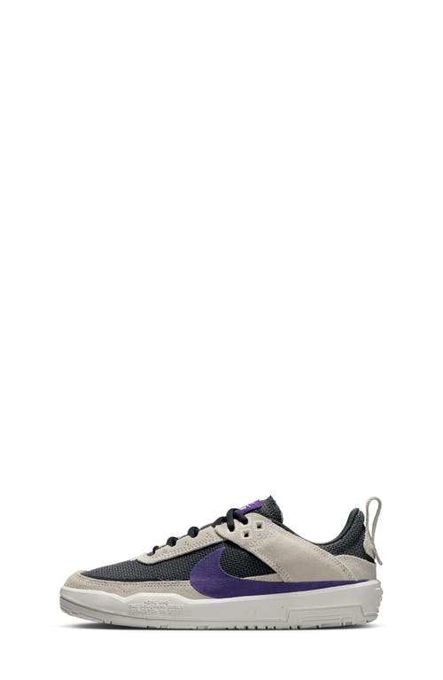 Nike Kids' Sb Day One Skate Sneaker
