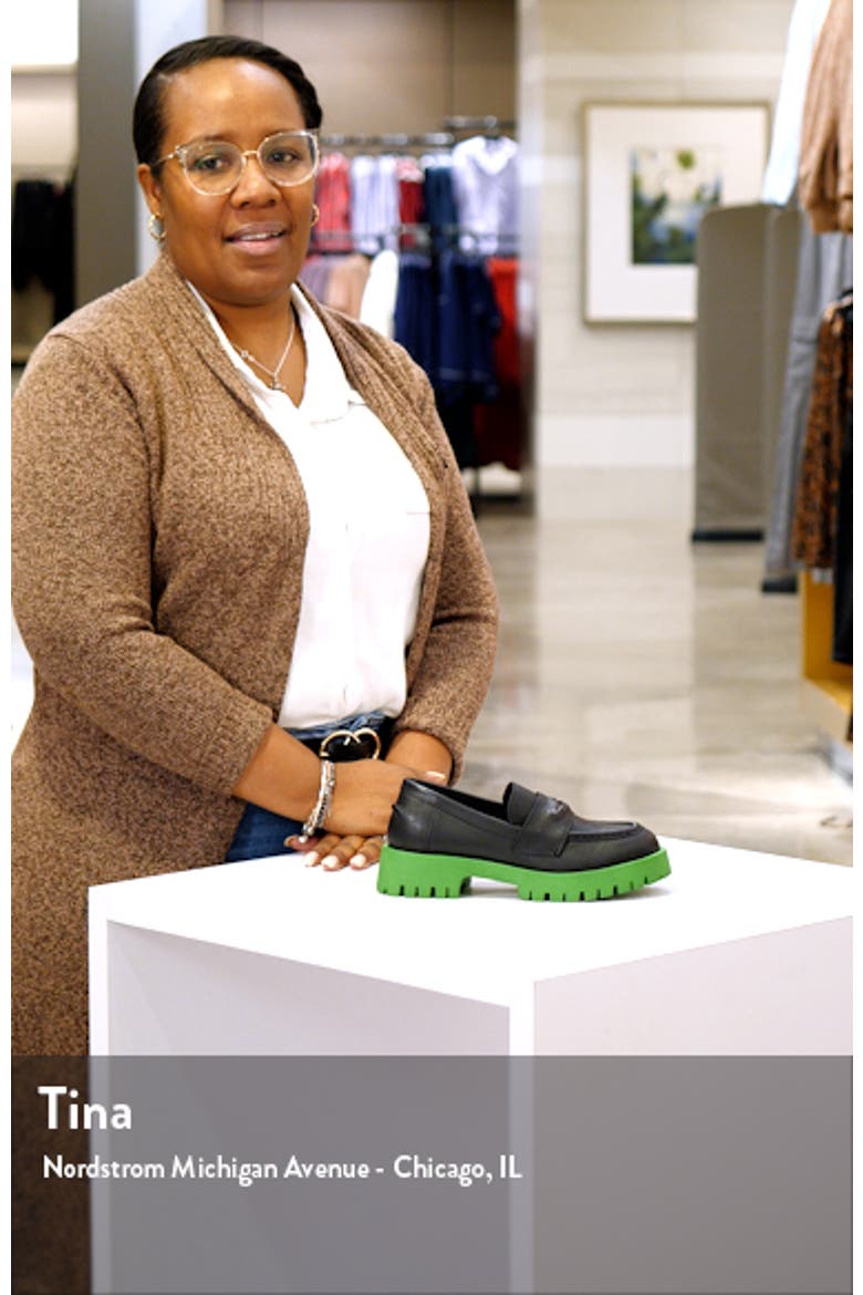 Lawrence Loafer video
