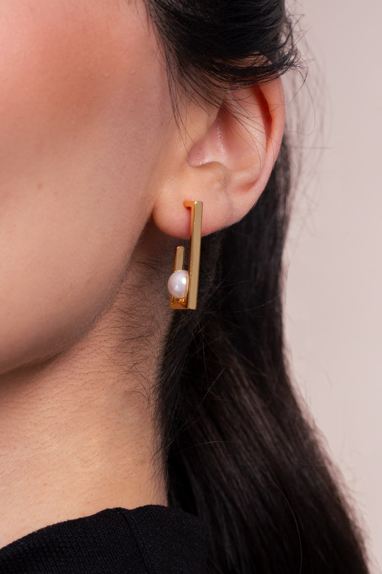 Pearl Frame Hoops, Alternate, color, Gold
