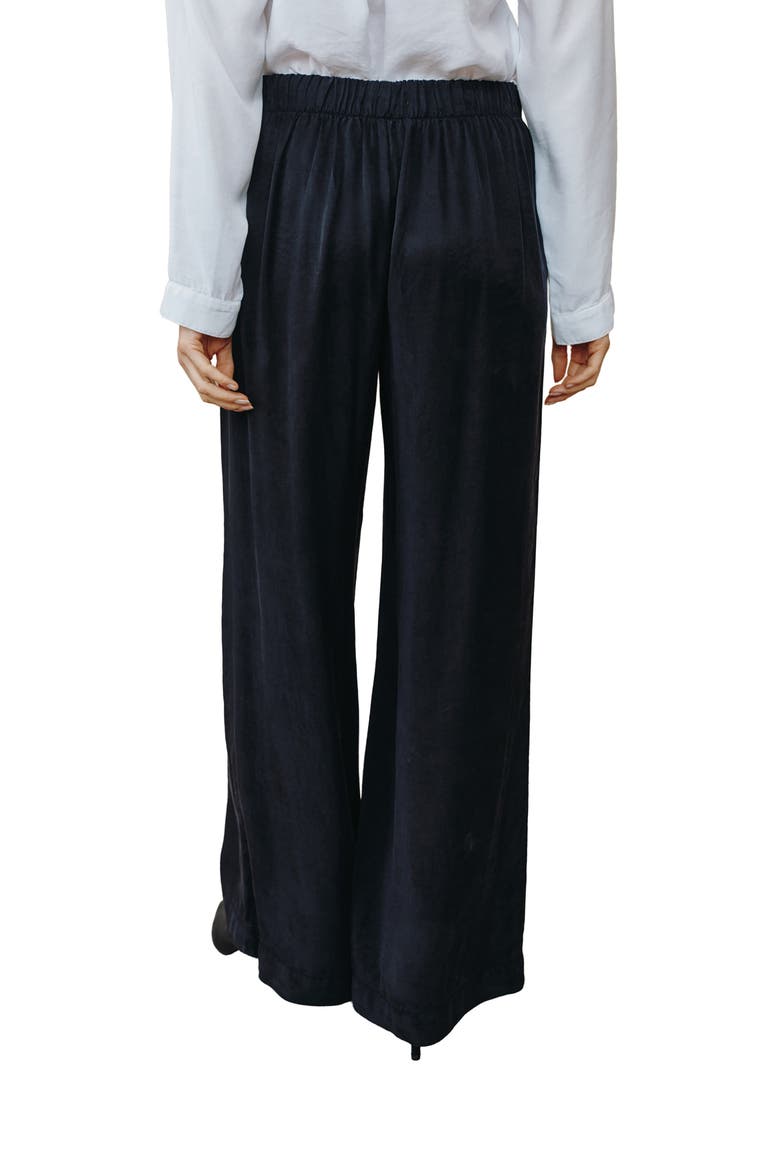Inverted Pleat Pull-On Wide Leg Pants, Alternate, color, BLACK