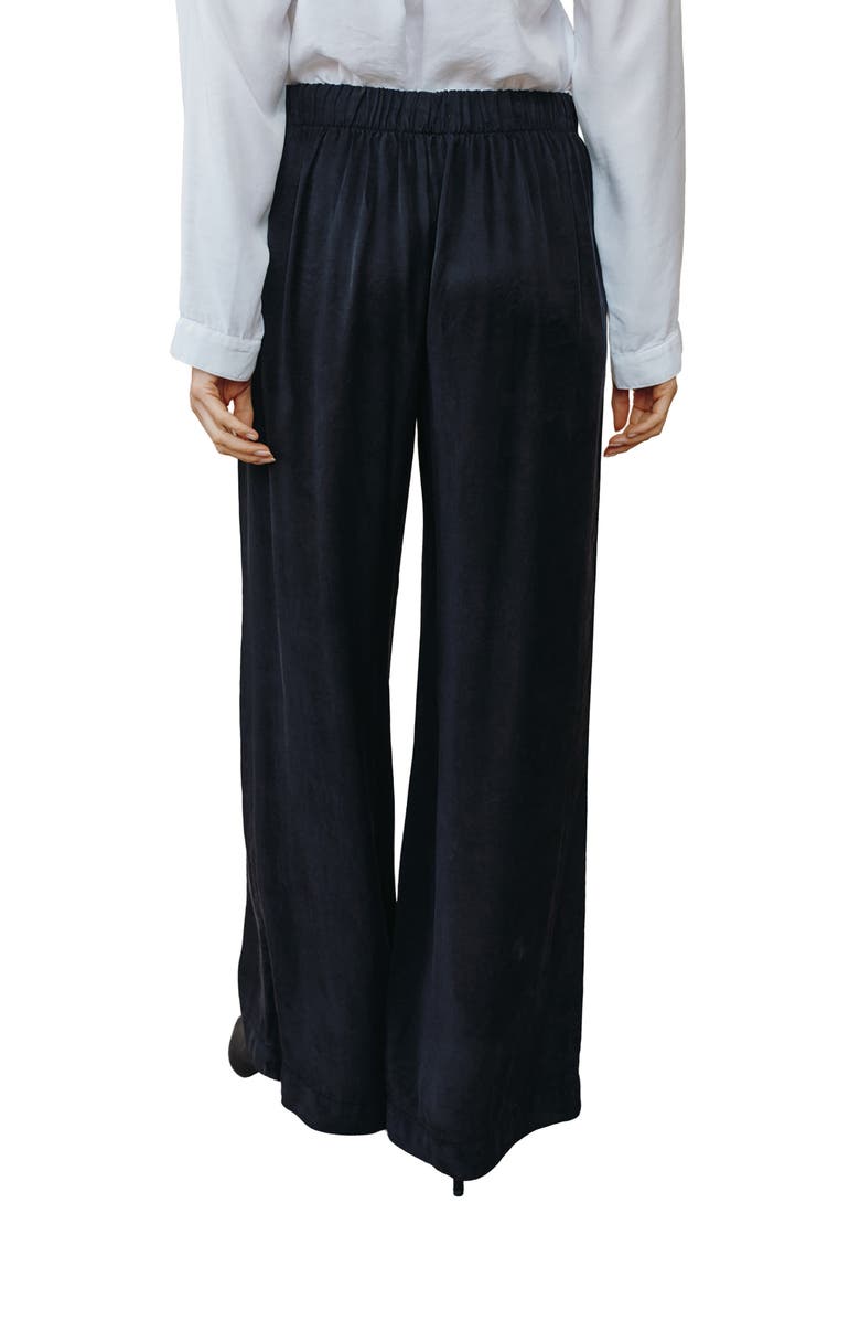 Bella Dahl Inverted Pleat Pull-On Wide Leg Pants, Alternate, color, Black
