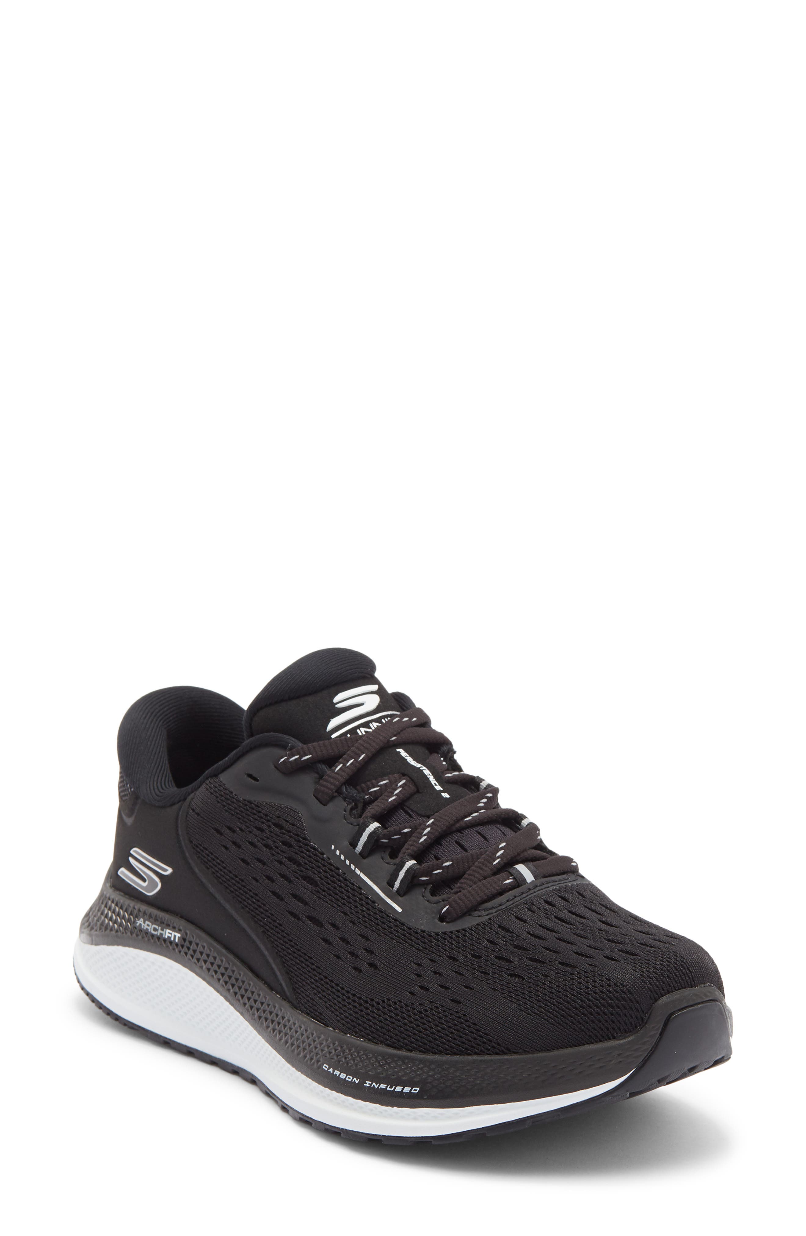 SKECHERS Go Run Persistence Running Shoe, Main, color, Black
