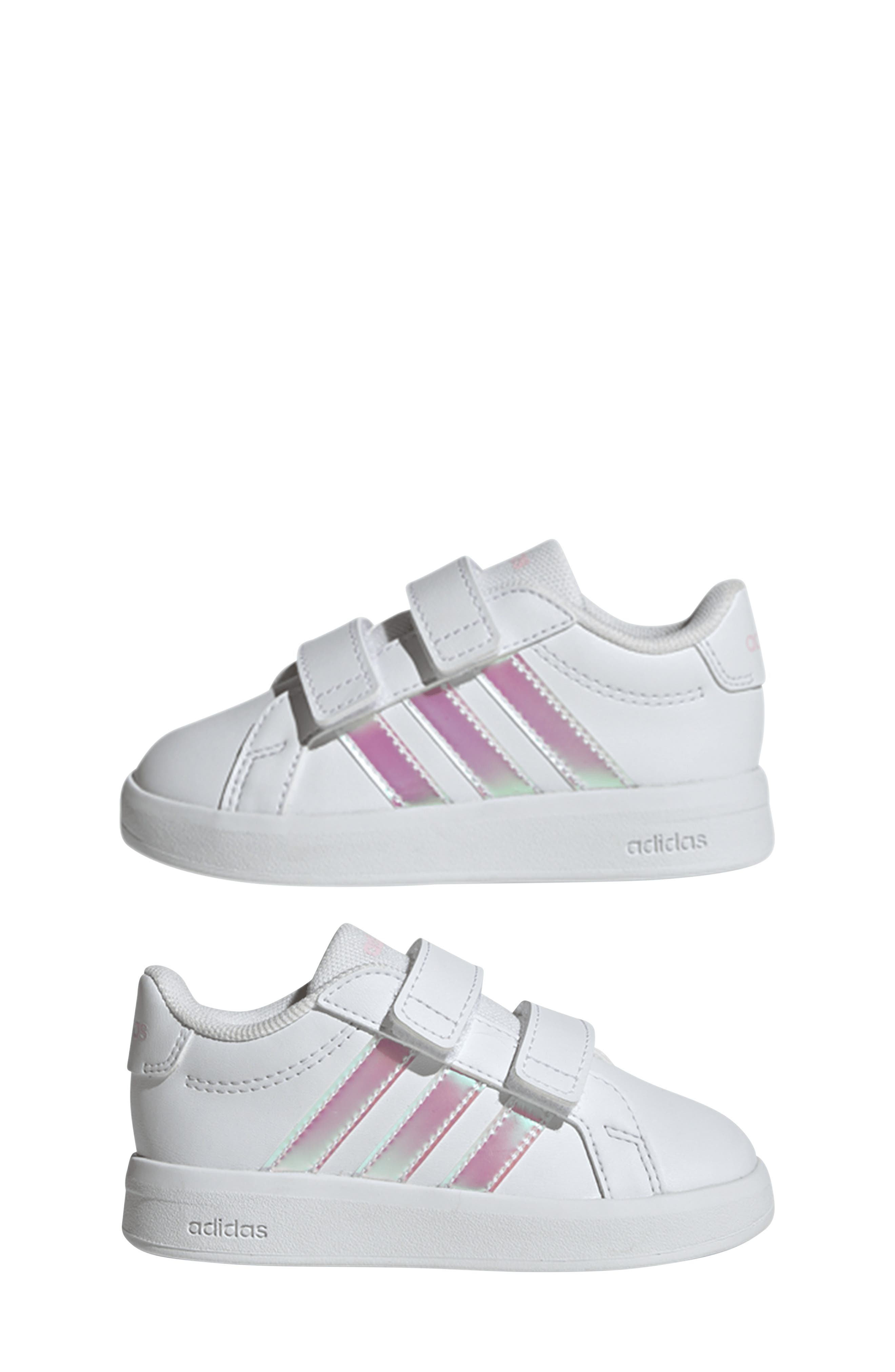 adidas Kids' Grand Court 3.0 CF Sneaker, Alternate, color, Footwear White/ Iridescent
