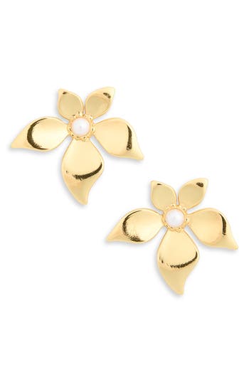 Knotty Petal Earrings In Gold