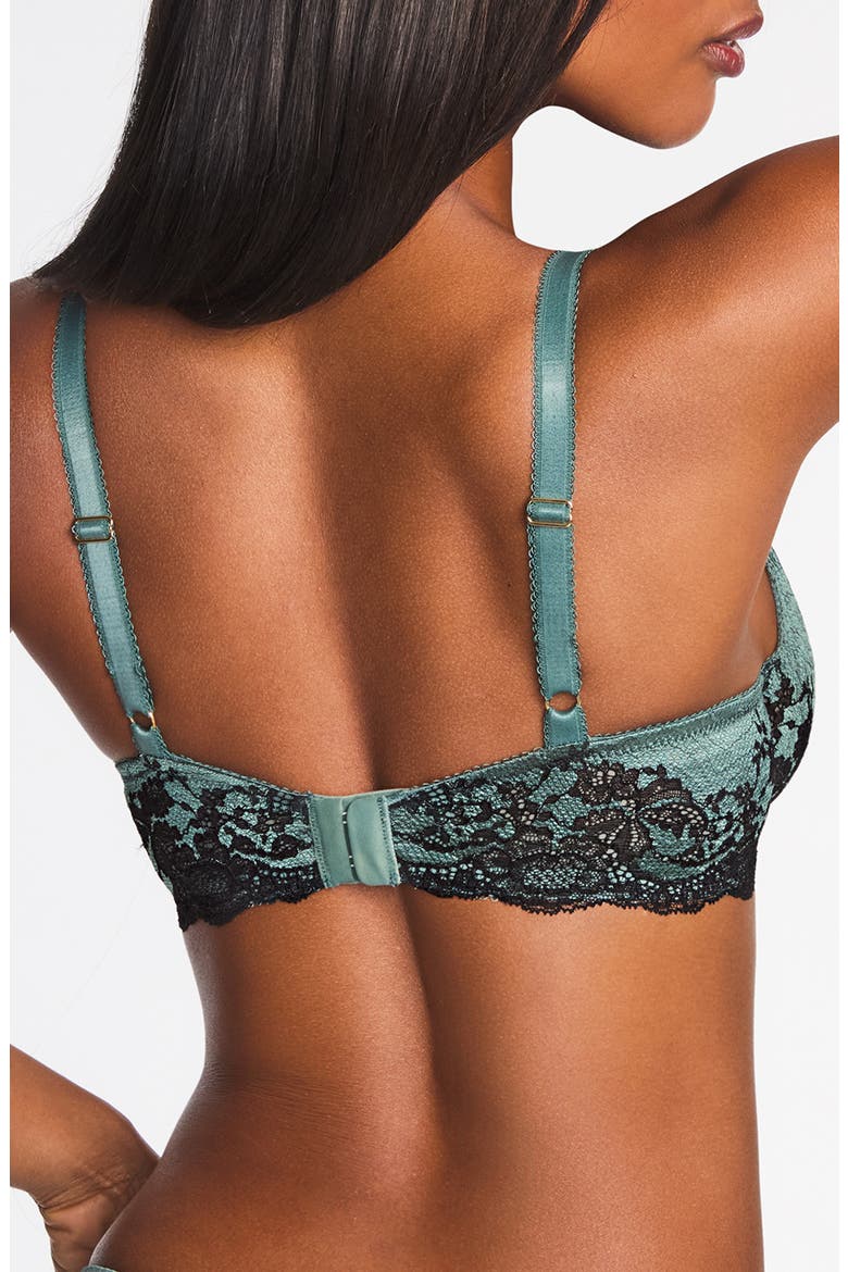 Modern Affair Underwire Plunge Bra, Alternate, color, SILVER PINE/ BLACK