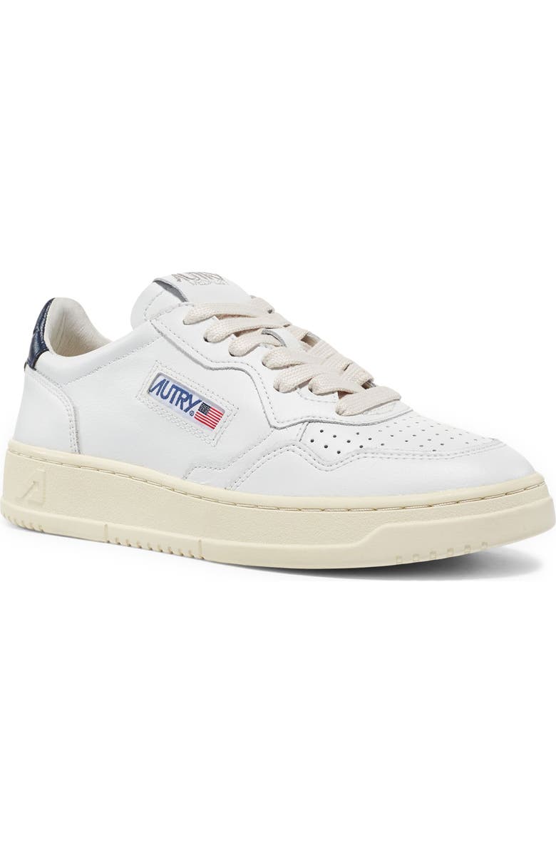 AUTRY Medalist Low Sneaker, Main, color, Wht/Space