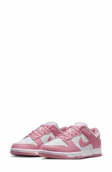 Dunk Low Next Nature Sneaker