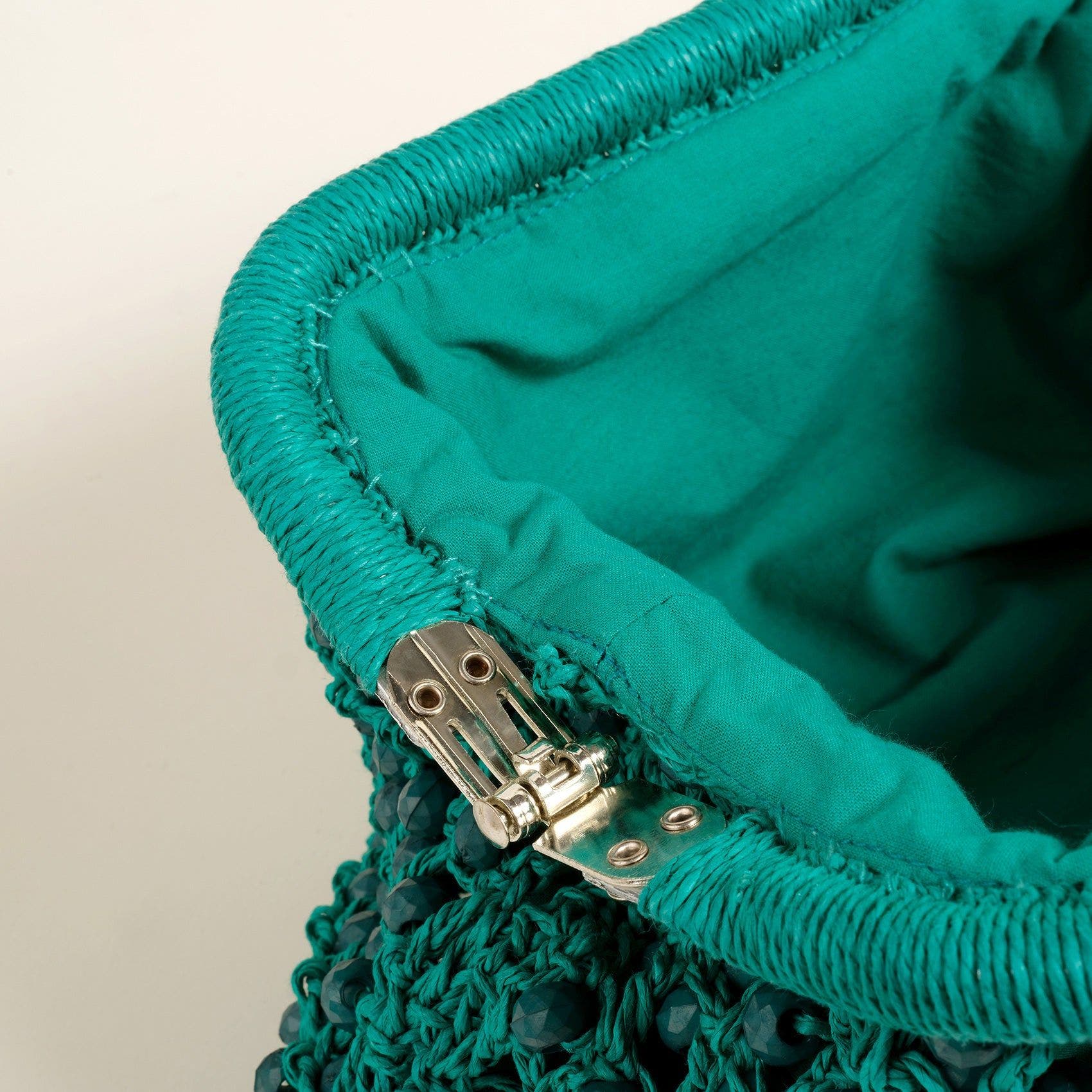 Zsa Zsa Zsu Delhi 100% Raffia Clutch Bag 10 x 6 In, Alternate, color, Green