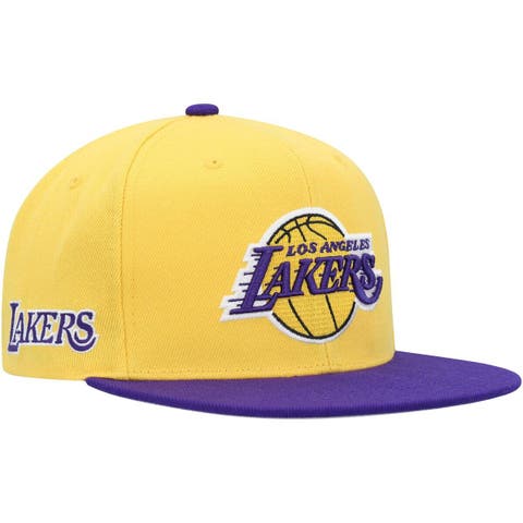 Men
s Mitchell 
Ness Gold/Purple Los Angeles Lakers Side Core 2.0 Snapback Hat