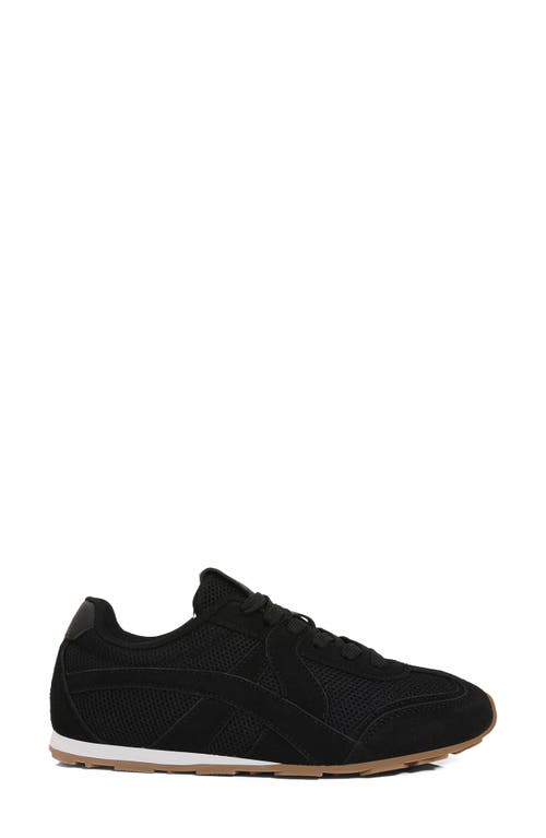 Berness Lia Sneaker In Black