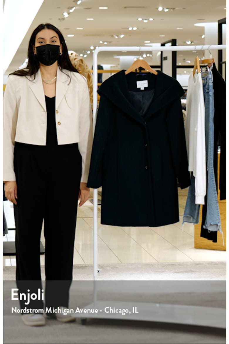 Hooded Coat video