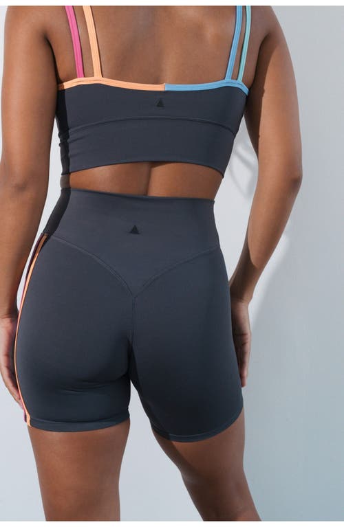 Vitality Pulse Biker Short In Gray