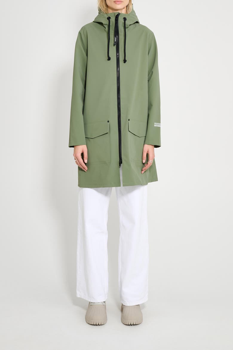 Mosebacke Patch Matte Raincoat (Women) | Nordstrom