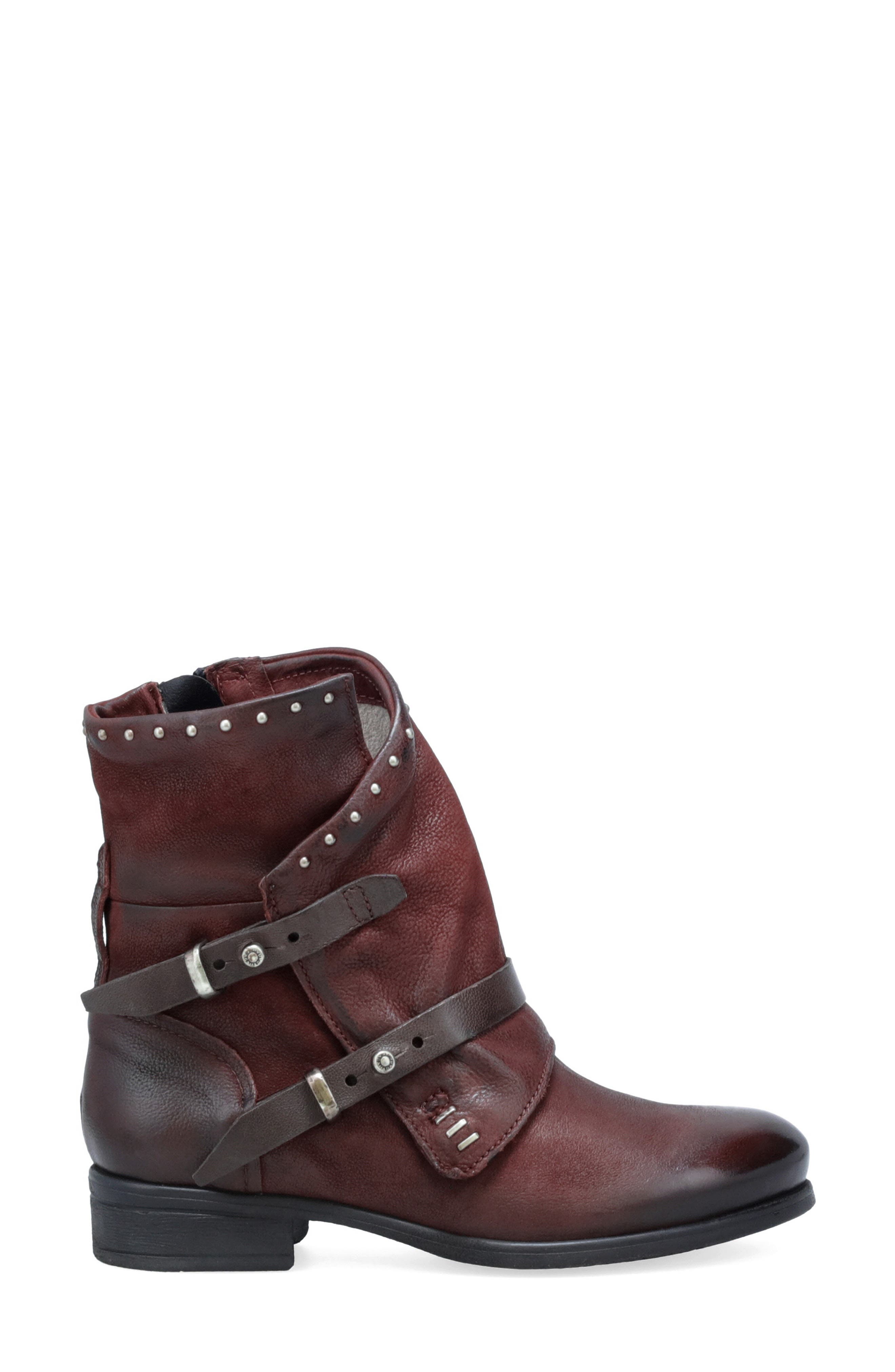 Sambuca Bootie, Alternate, color, MERLOT