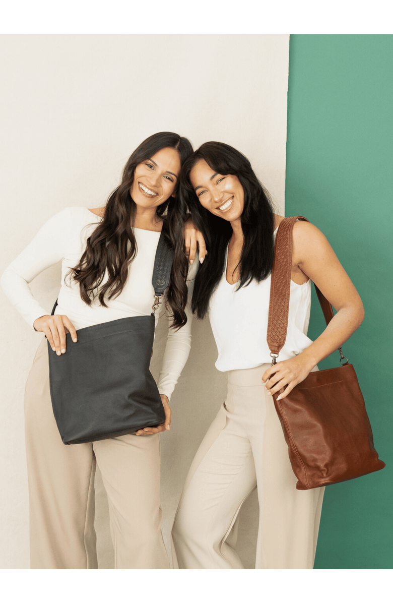 Deux Mains Sarah Shoulder Bag, Alternate, color, Black