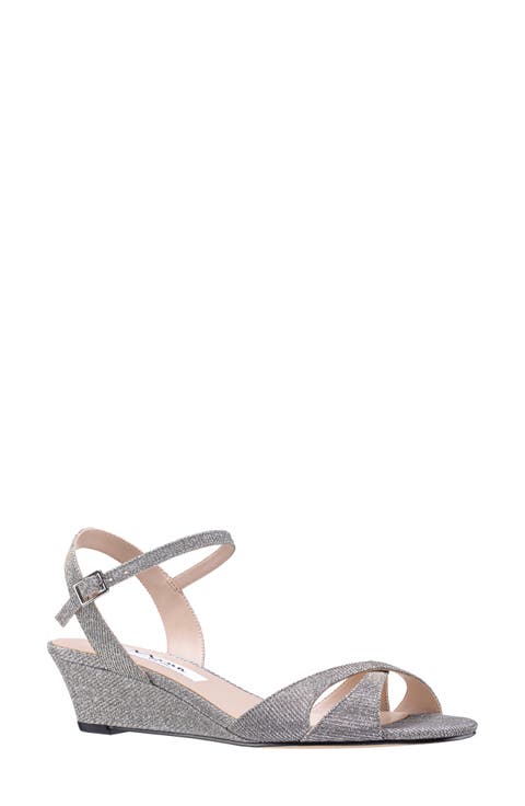 【国内発送】Nina Wedge Sandals セール Girls Mercy Light Gold Metallic Platform Wedge Sandals