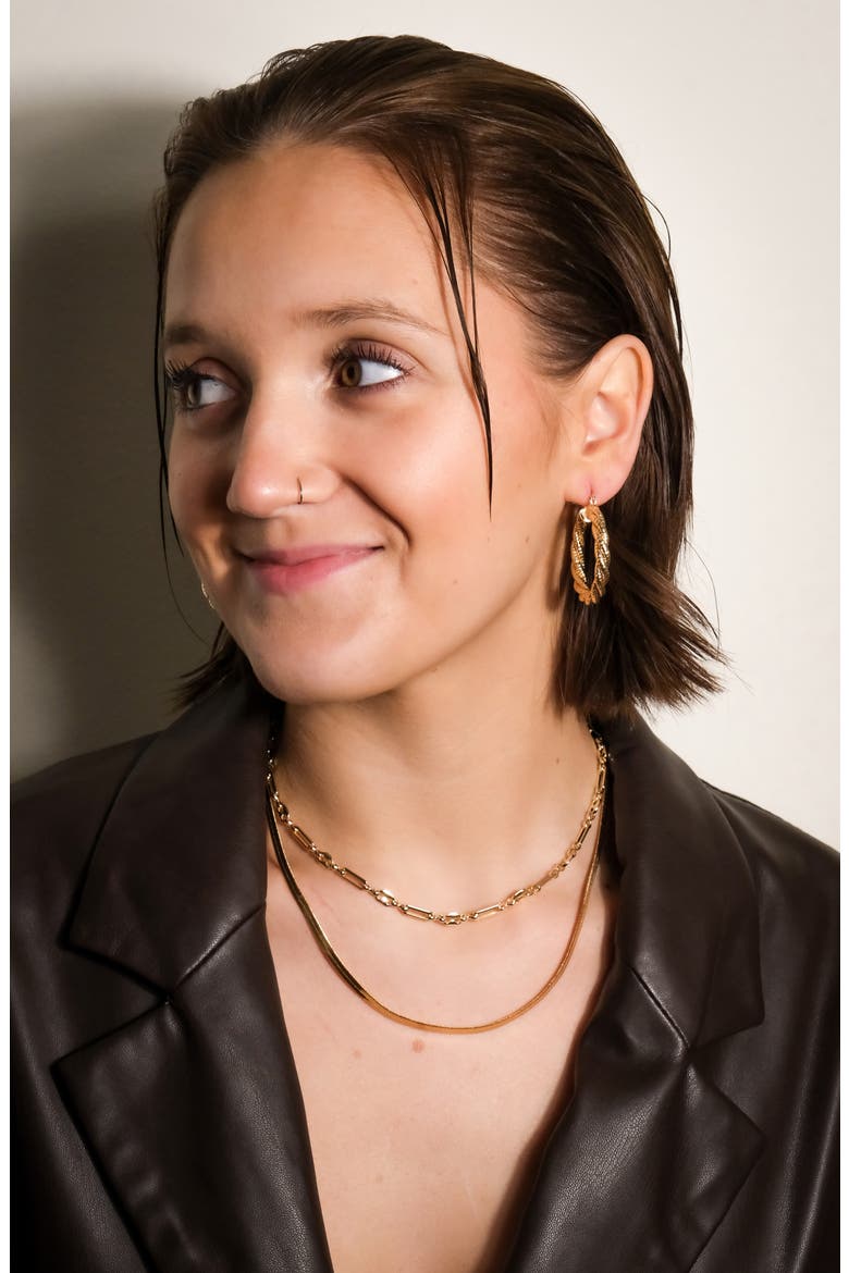 Cerys Twist Hoop Earrings, Alternate, color, GOLD