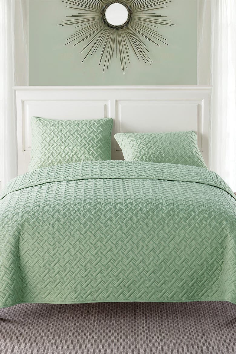 Nina Embossed Basketweave Quilt Set - Full/Queen, Alternate, color, GRN